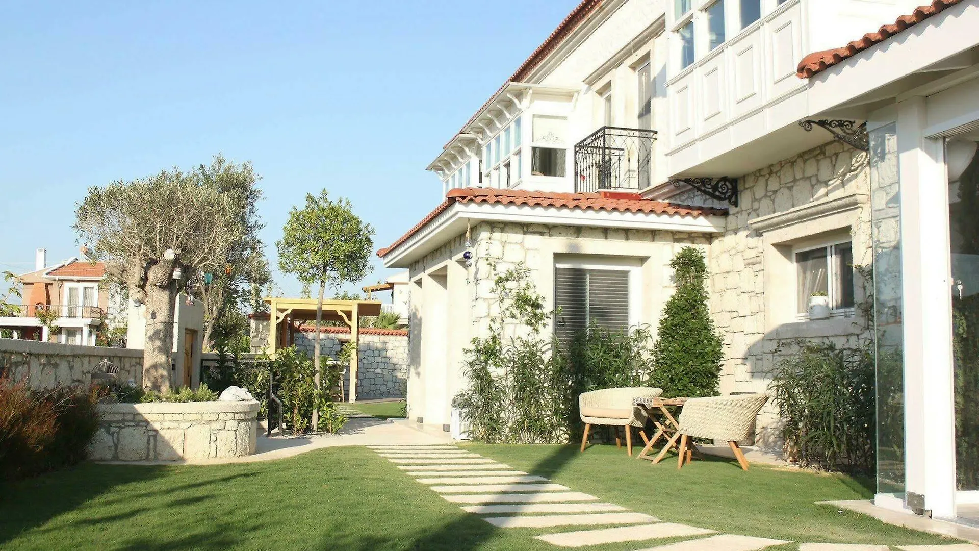 Eritrina Alaçatı Hotel